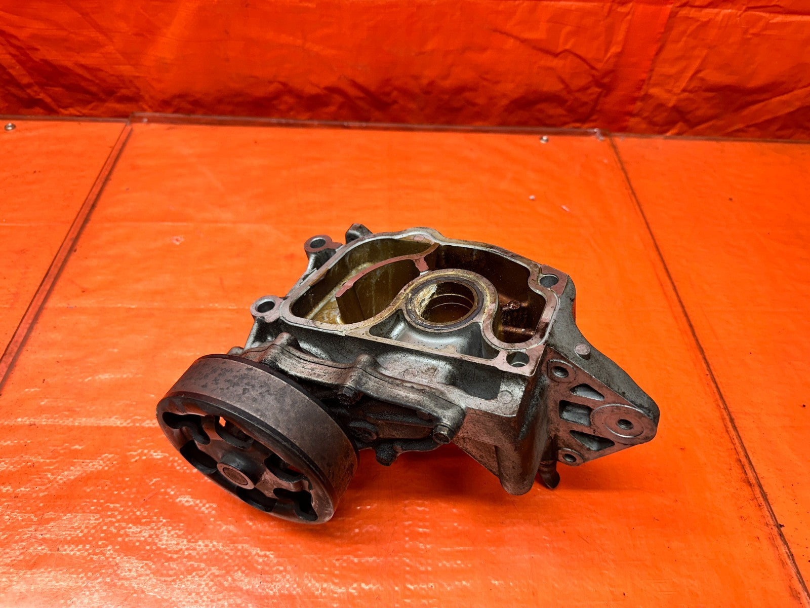 04-05 ACURA TSX 4D 2.4L K24A2 ENGINE COOLING WATER PUMP HOUSING #3428
