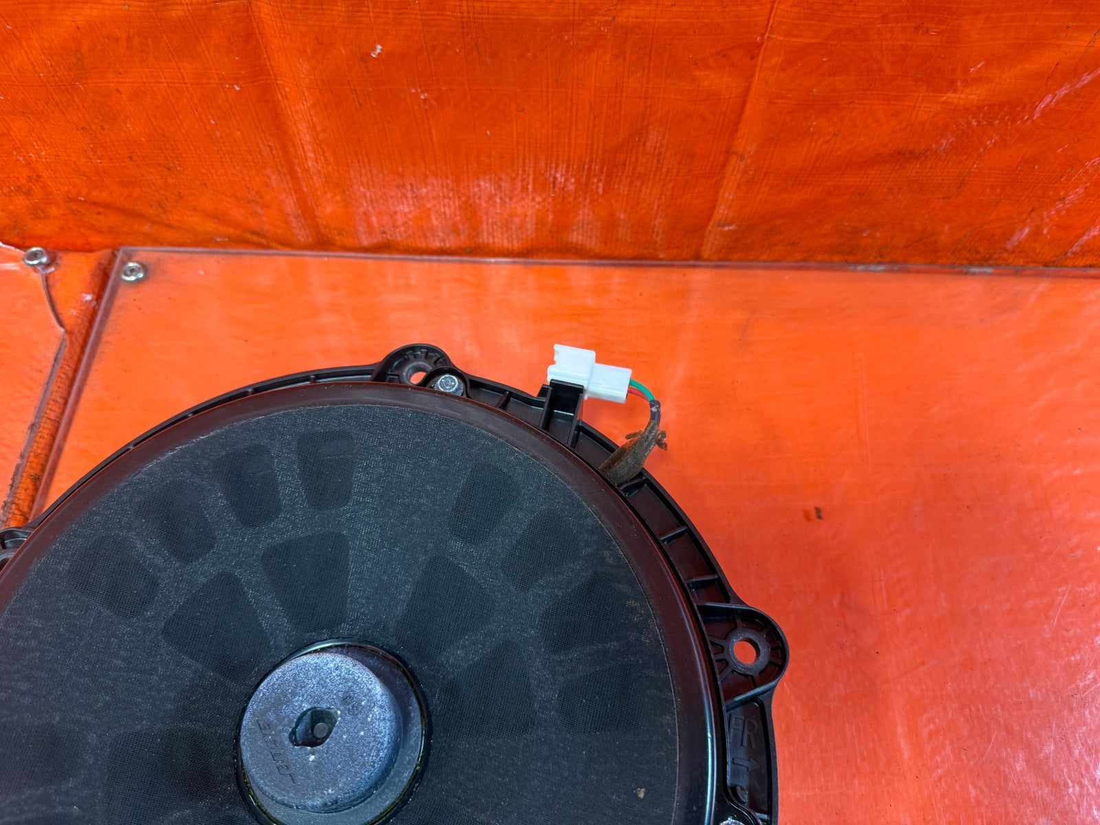 08 15 INFINITI G37 Q60 COUPE  DRIVER LEFT DOOR   BOSE SPEAKER   OEM #3285