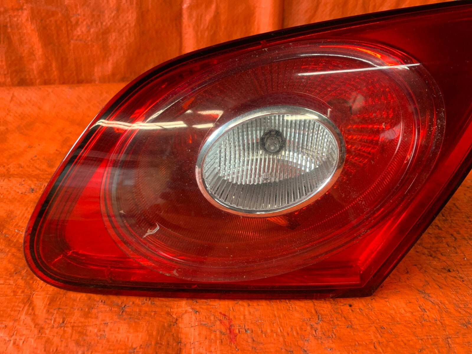 OEM 2010 2011 2012 VOLKSWAGEN CC   TAIL LIGHT LAMP   PASSENGER RIGHT INNER5