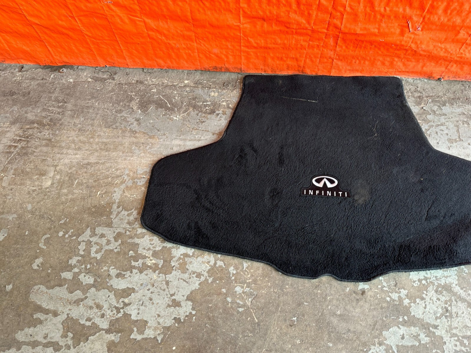 2017 INFINITI Q50 RED SPORT 400 REAR TRUNK FLOOR MAT LINING BLACK CARPET OEM 2225