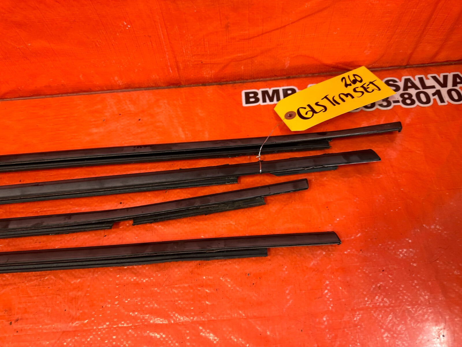 06 11 CIVIC 4D SEDAN   EXTERIOR DOOR WINDOW GLASS TRIM SET LEFT RIGHT   OEM #2604