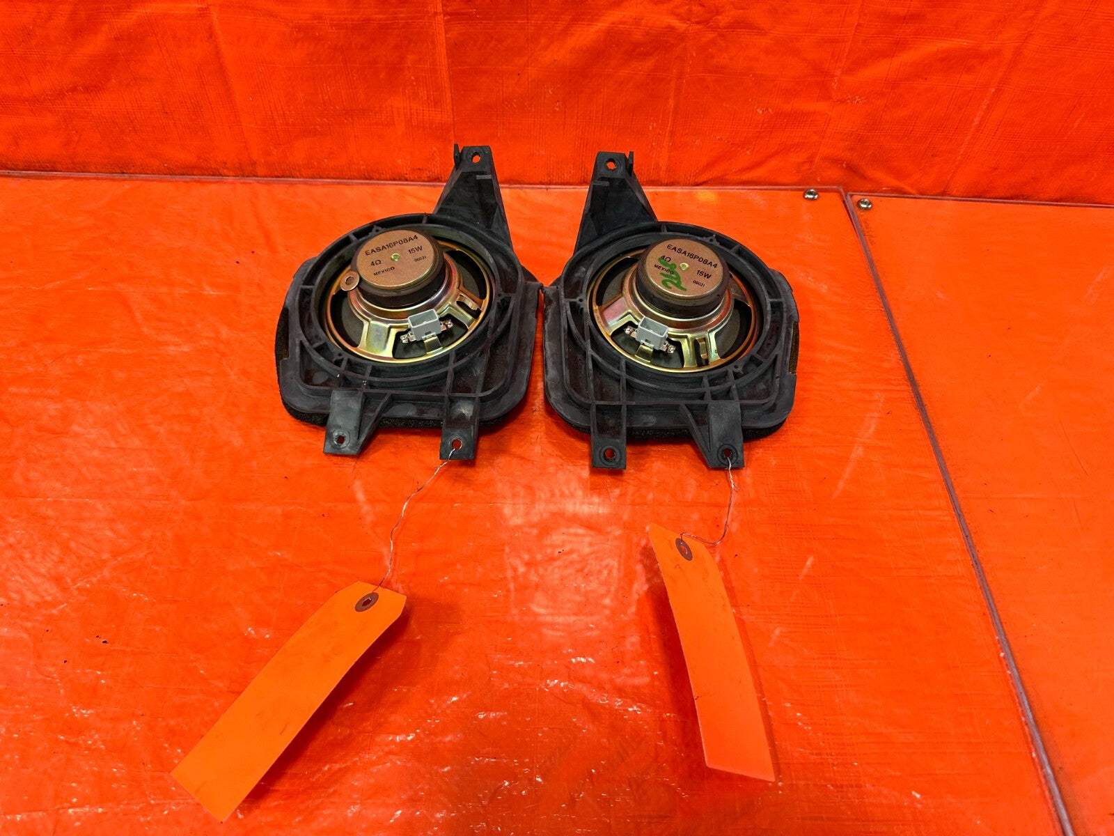 97 01 ACURA INTEGRA 2D REAR SPEAKER MOUNTING BRACKETS PODS LEFT & RIGHT OEM #2688