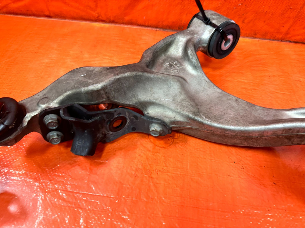 08 15 INFINITI G37 Q60   RWD ONLY   PASSENGER RIGHT FRONT LOWER CONTROL ARM 32010