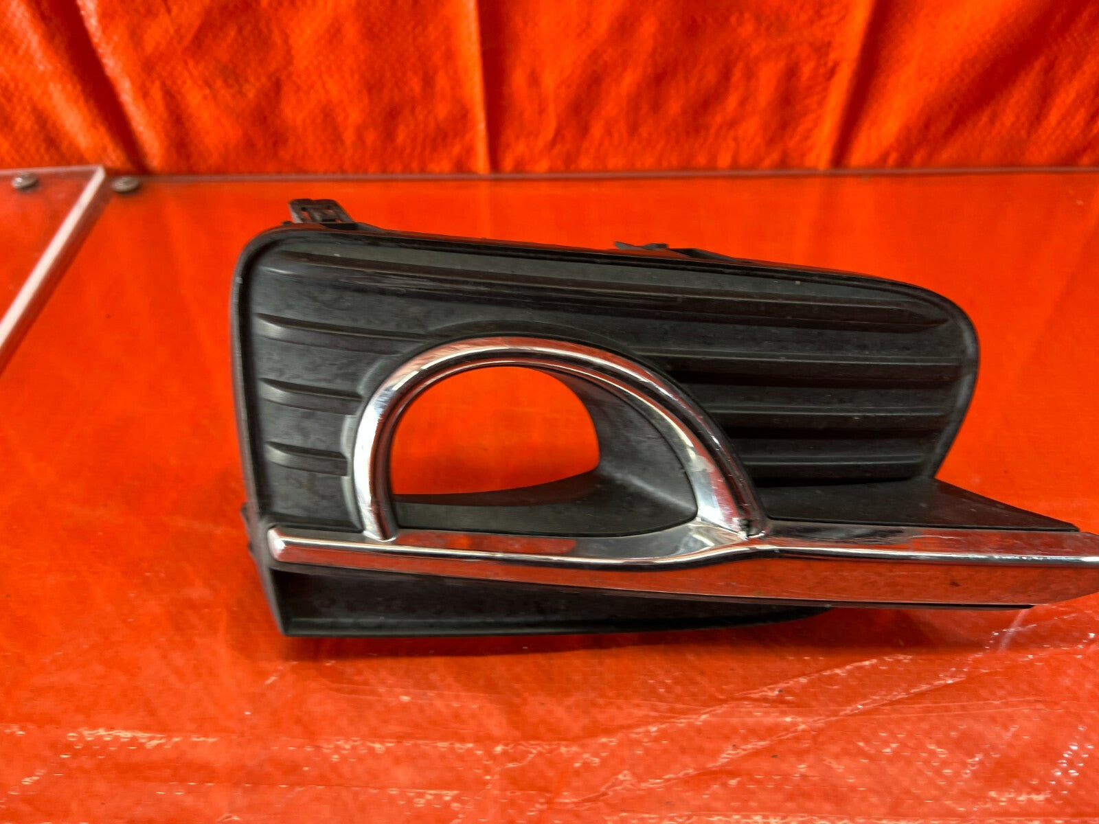 14 17 INFINITI Q50 NON SPORT FOG LIGHT LAMP BEZEL TRIM PLASTIC DRIVER LEFT OEM 6