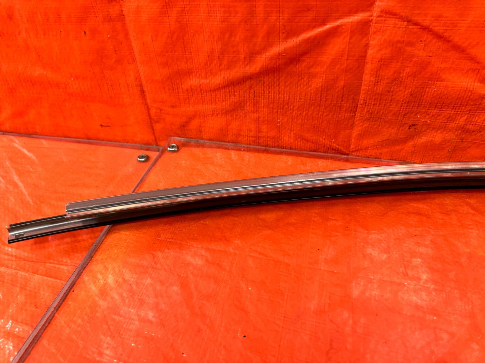 13 20 SUBARU BRZ   DRIVER LEFT UPPER A PILLAR WEATHER STRIP BRACKET OEM #2924