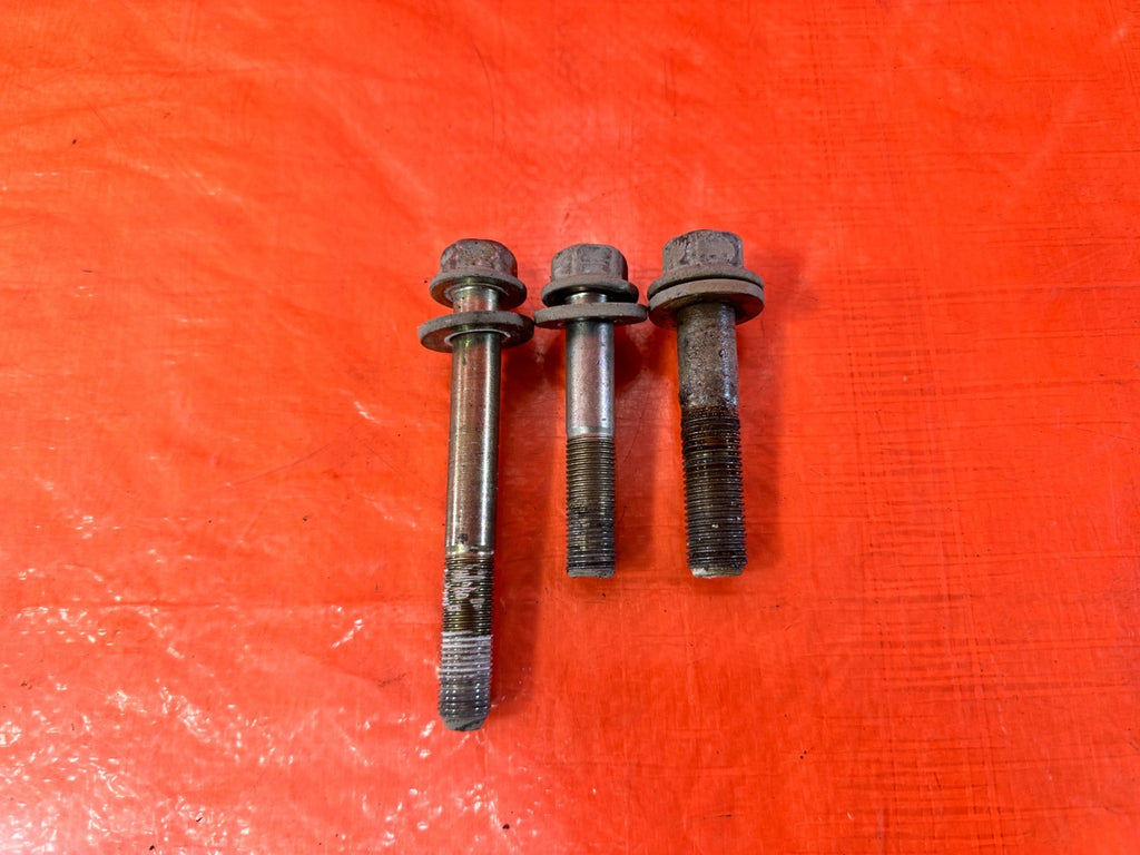 97 01 HONDA CR V CRV   B20 REAR TRANSMISSION BRACKET BOLTS HARDWARE   OEM #3012