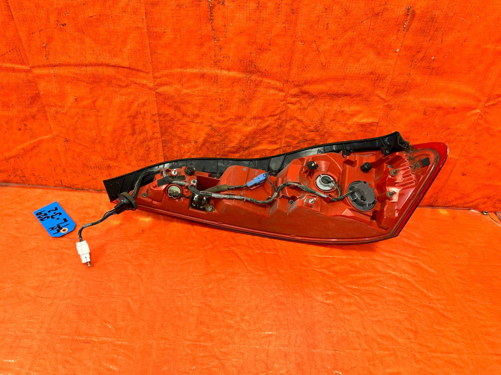 11 15 INFINITI G37 CONVERTIBLE   DRIVER LEFT TAIL LIGHT TAIL LAMP   OEM #3296
