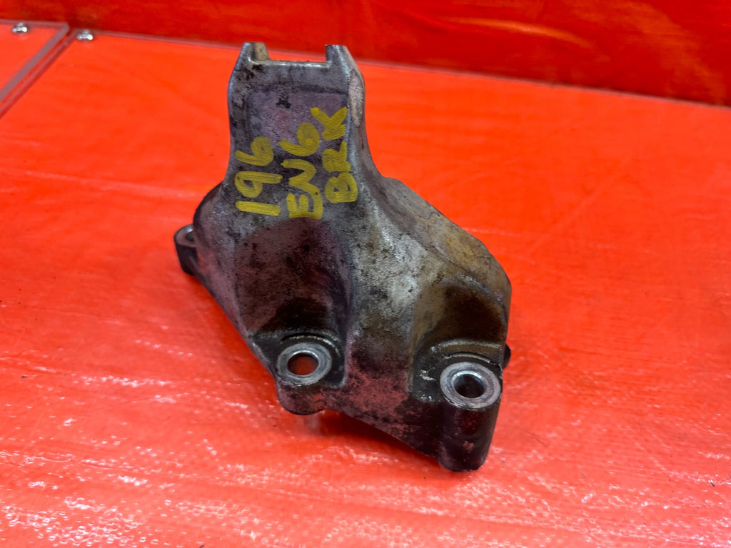 04 08 ACURA TSX   FRONT ALUMINUM ENGINE MOUNTING BRACKET   OEM #1965