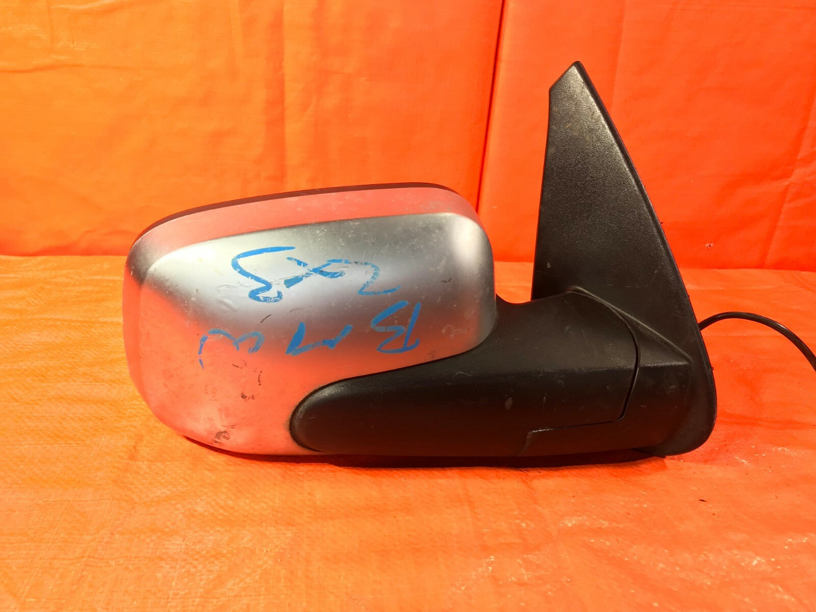 OEM 2009 2010 11 CHEVROLET HHR PASSENGER RIGHT SIDE VIEW MIRROR SILVER 158336250