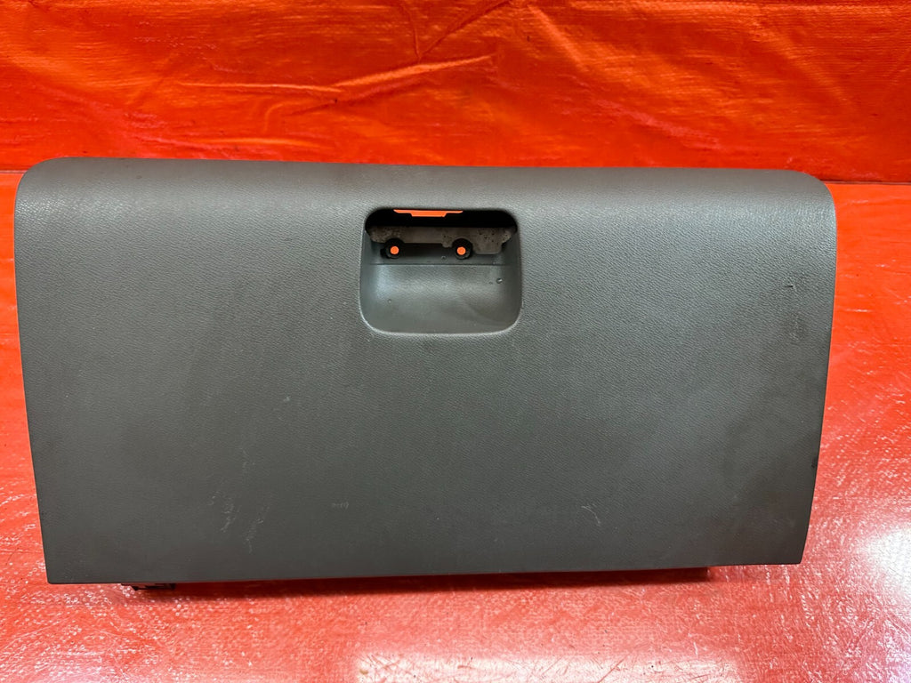02 06 ACURA RSX   GLOVE BOX   TAN COLOR   NO LOCK INCLUDED   OEM FACTORY #2125