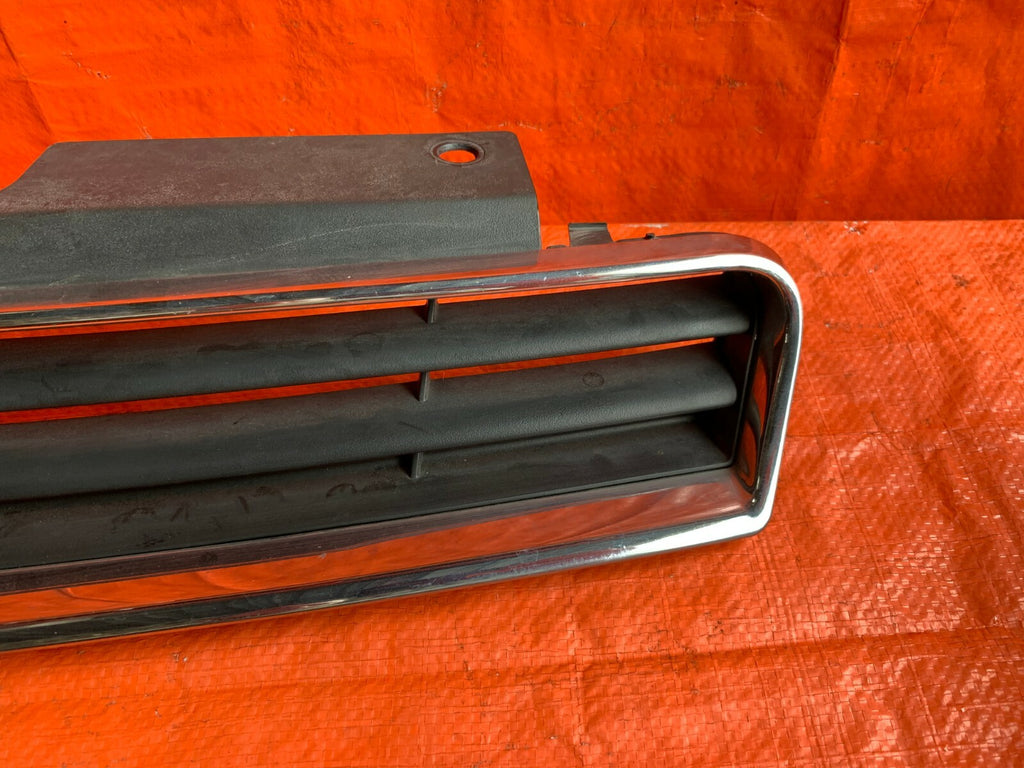 OEM 2006 2007 CHEVROLET CHEVY IMPALA FRONT UPPER GRILLE ASSEMBLY 103337091