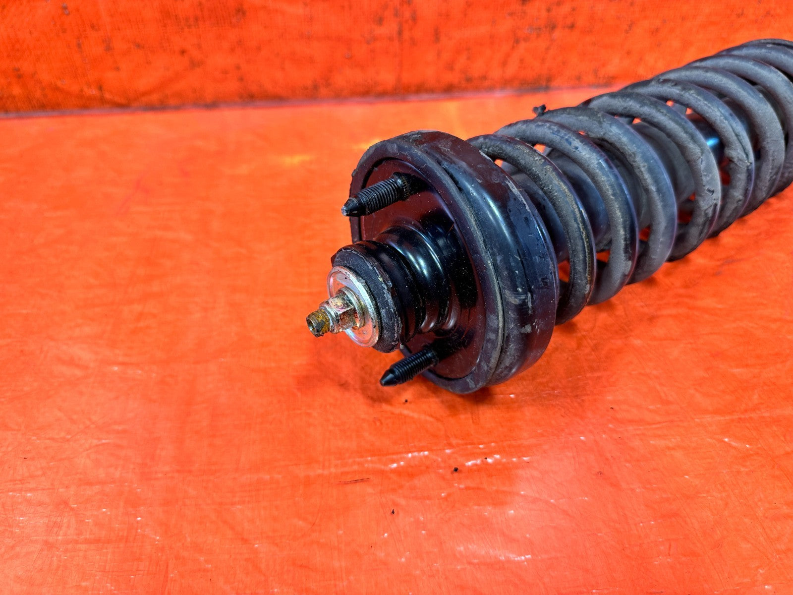 90 91 HONDA CIVIC HATCHBACK REAR SHOCKS & SPRINGS LEFT AND RIGHT FACTORY OEM 3258