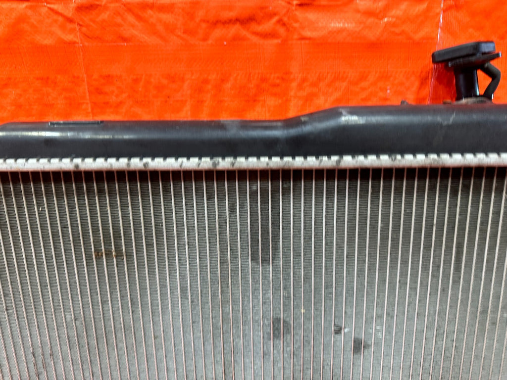 06 11 HONDA CIVIC SI   K20Z3 6 SPEED MANUAL RADIATOR ASSEMBLY   OEM FACTORY #2824