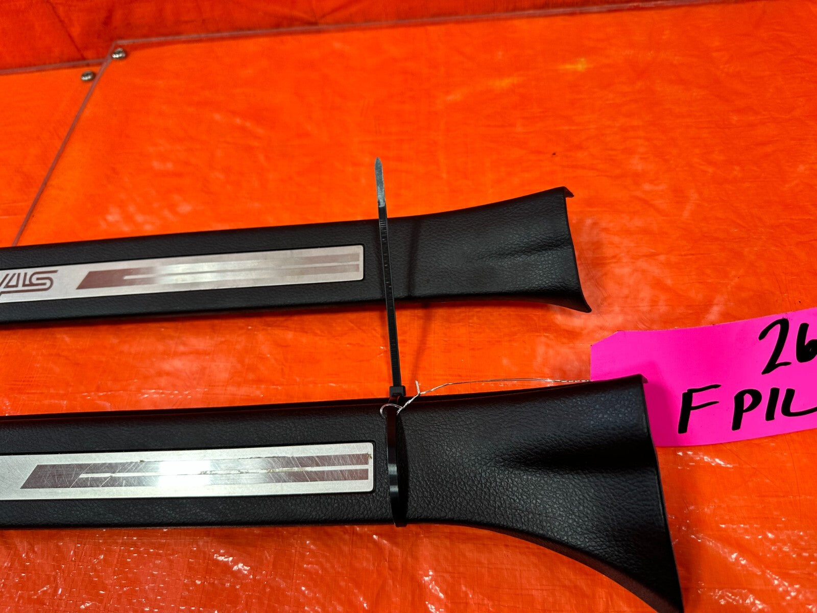 15 21 SUBARU WRX & STI   LEFT AND RIGHT FLOOR PILLARS SCUFF PLATE SET OEM #2665
