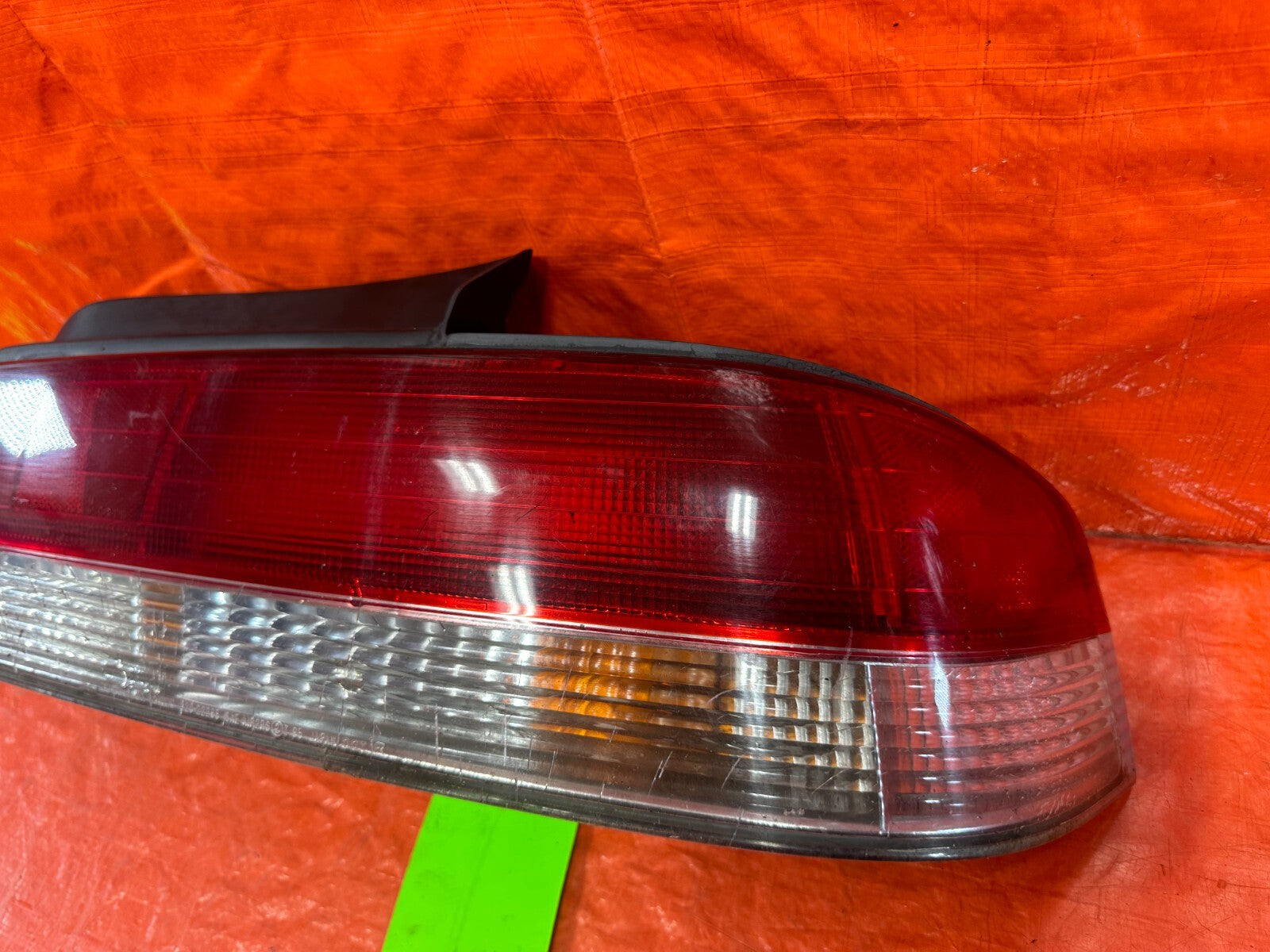 97 01 HONDA PRELUDE   PASSENGER RIGHT   TAIL LIGHT LAMP   OEM FACTORY #2595