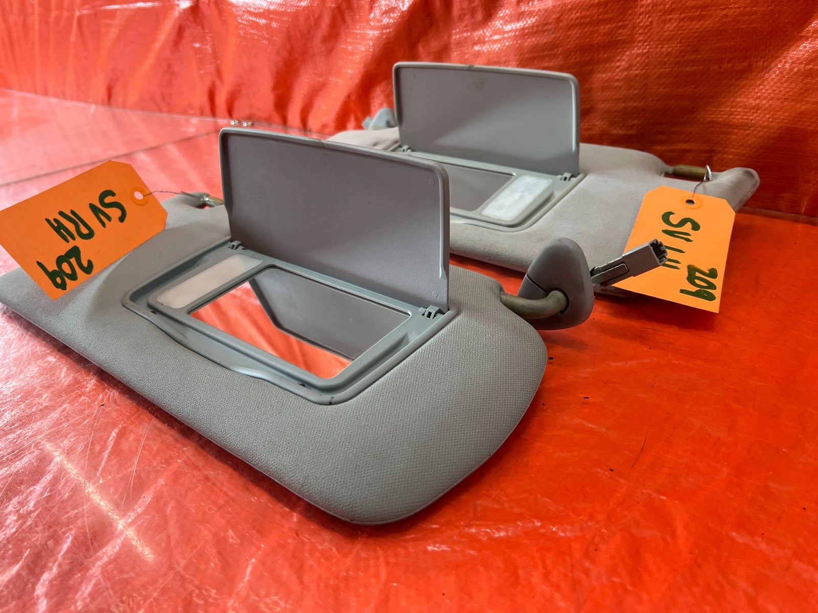 04 05 ACURA TSX   LEFT AND RIGHT SUN VISORS PAIR SET   OEM FACTORY OE #2094
