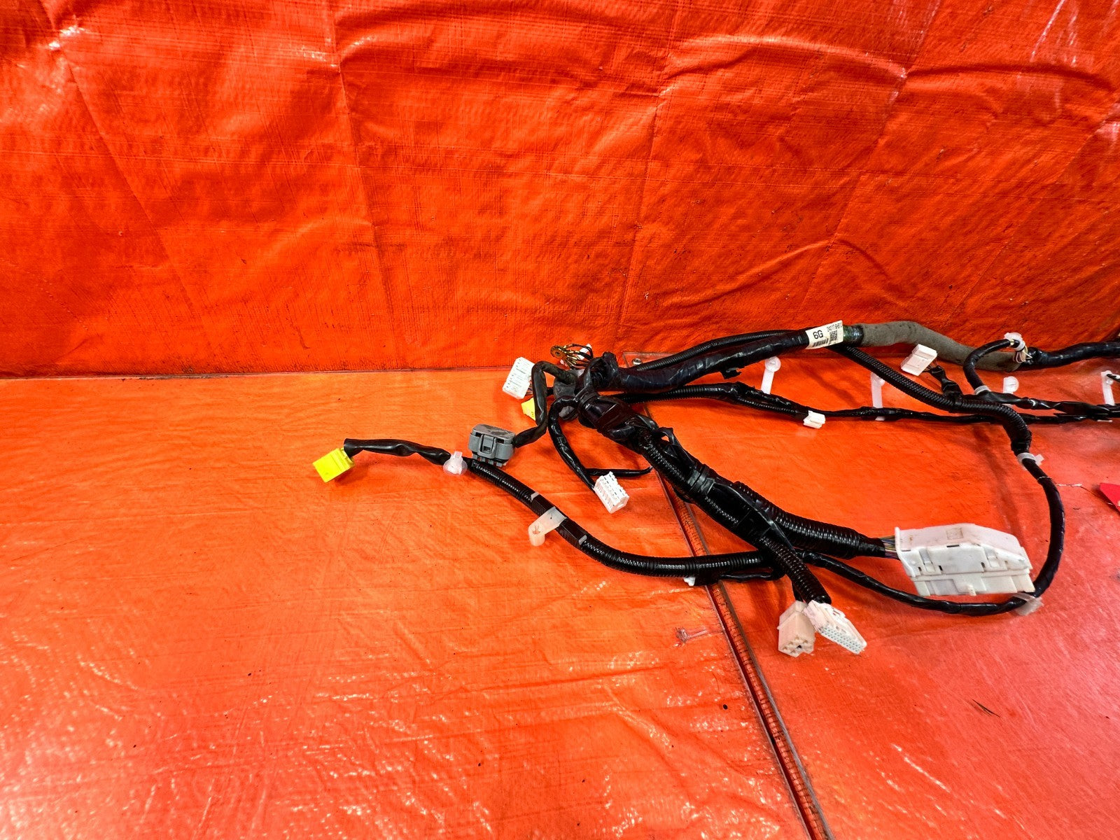 16 17 INFINITI Q50 RED SPORT 400   INTERIOR FLOOR BODY HARNESS   24014 6HB6A 3141