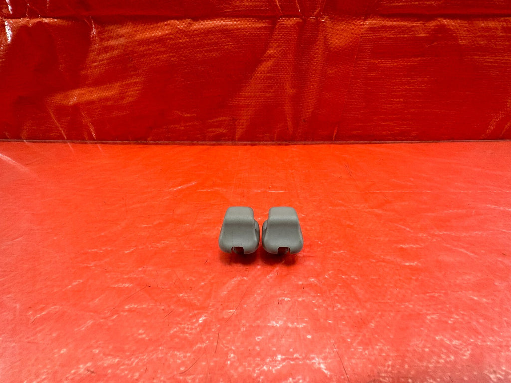 06 11 HONDA CIVIC   SUN VISOR MOUNITNG PLASTIC CLIPS LEFT RIGHT OEM FACTORY #2043