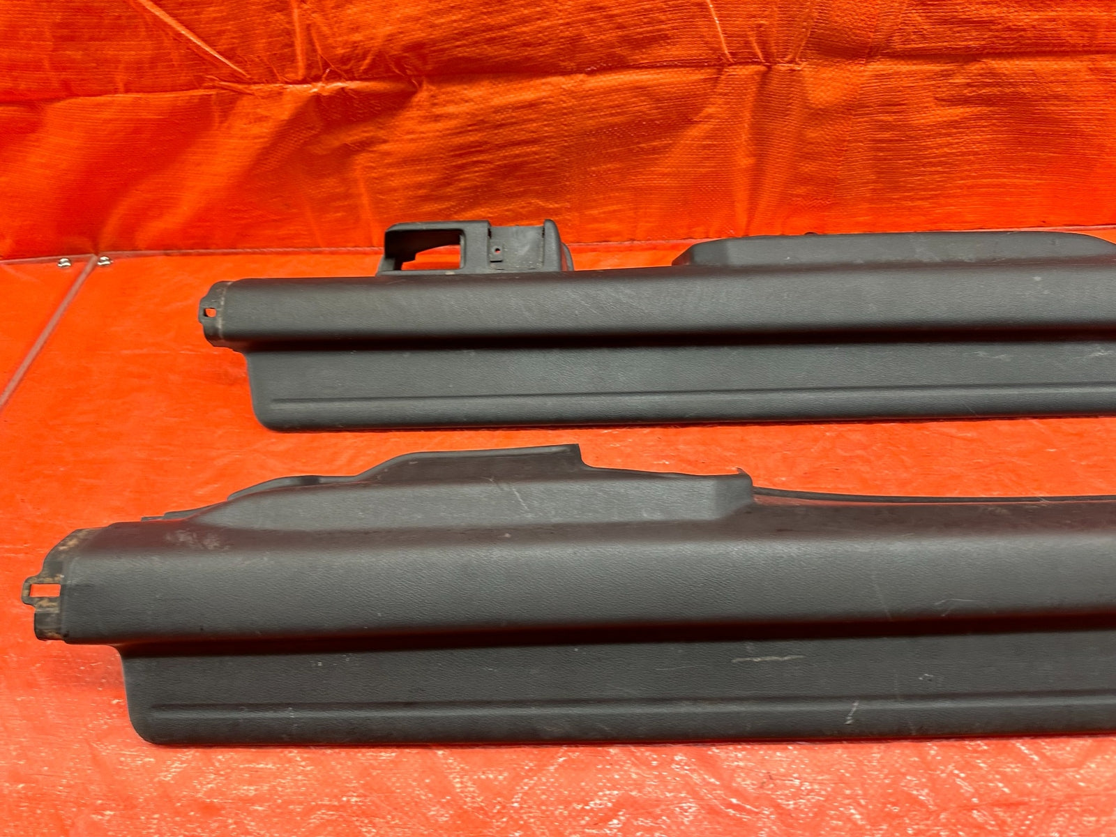 02 05 HONDA CIVIC SI EP3   FLOOR PILLAR SCUFF PLATE SET LEFT & RIGHT   OEM #1867