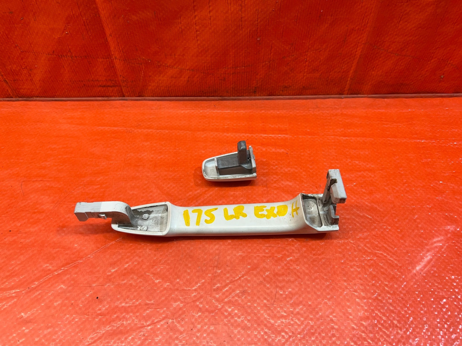 08 15 LANCER EVOLUTION X EVO 10 GSR   LEFT REAR   EXTERIOR DOOR HANDLE   OEM 1758