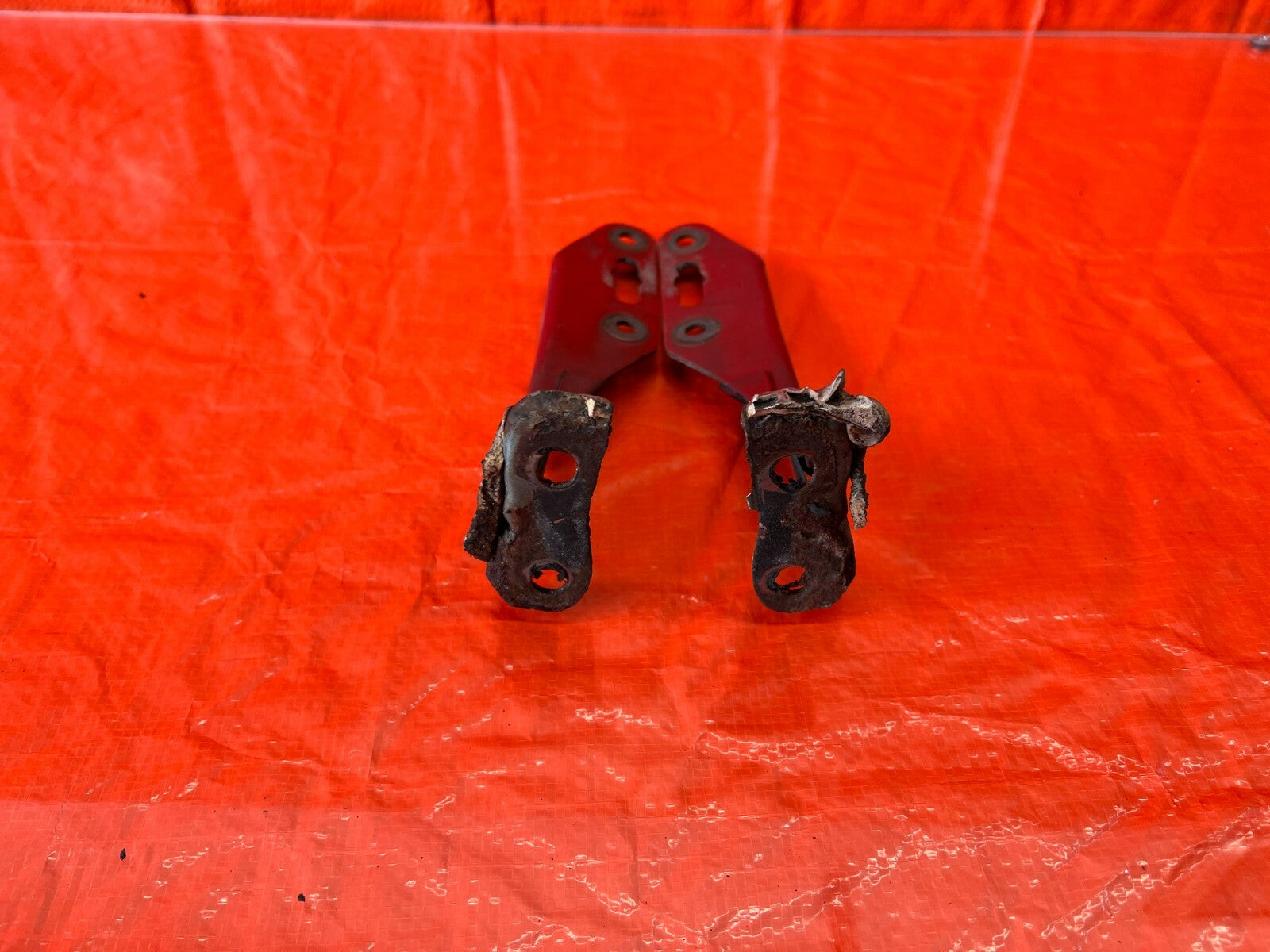 96 00 HONDA CIVIC   HOOD HINGE SET   DRIVER LEFT PASEENGER RIGHT   OEM   #976
