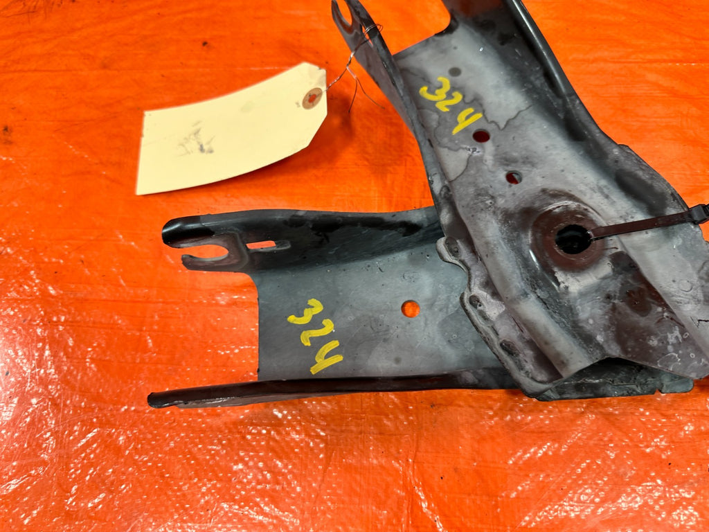 18 22 HONDA ACCORD 1.5L   FRONT CROSSMEMBER SUBFRAME BRACKETS   OEM FACTORY #3247