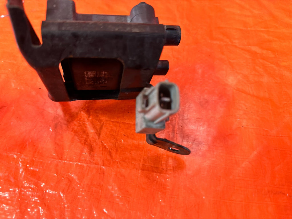 92 97 LEXUS SC300   IGNITION COIL   90919 02207   OEM FACTORY #2767