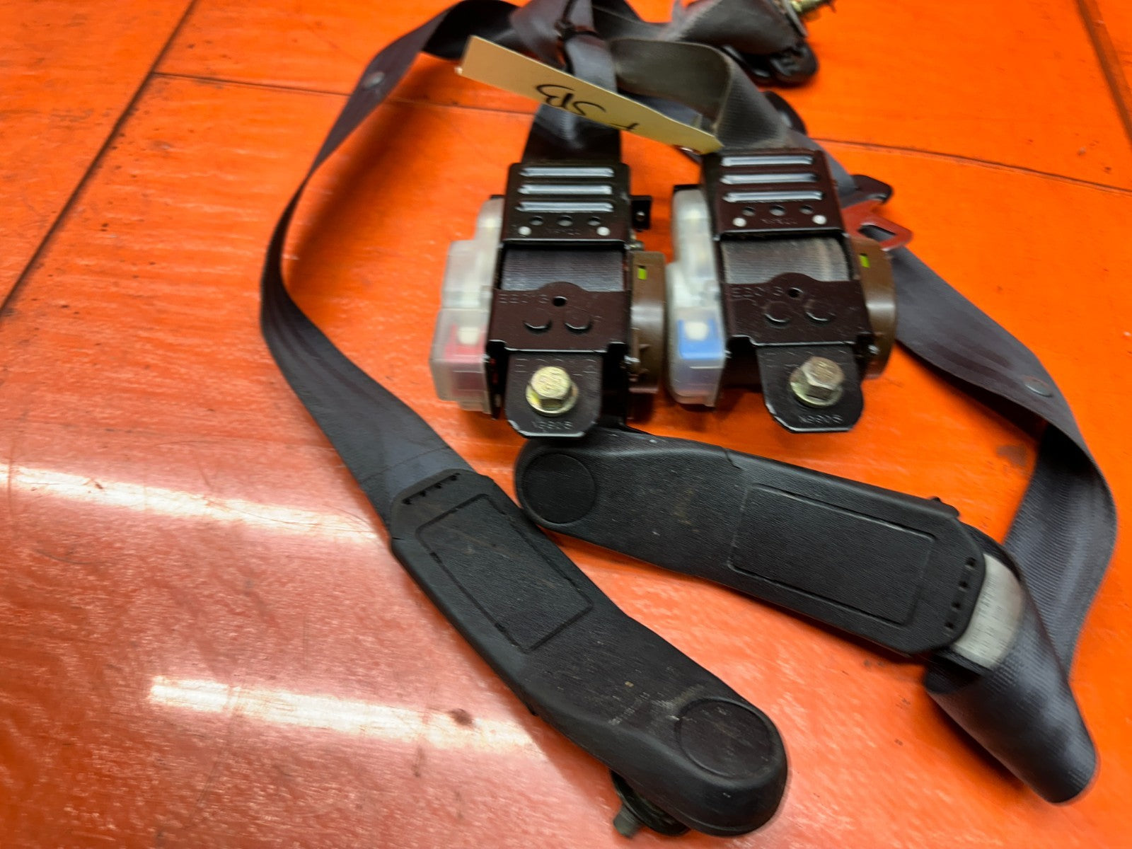 97 01 HONDA PRELUDE 2.2L DRIVER PASSENGER FRONT SEAT BELTS RETRACTOR OEM #3366