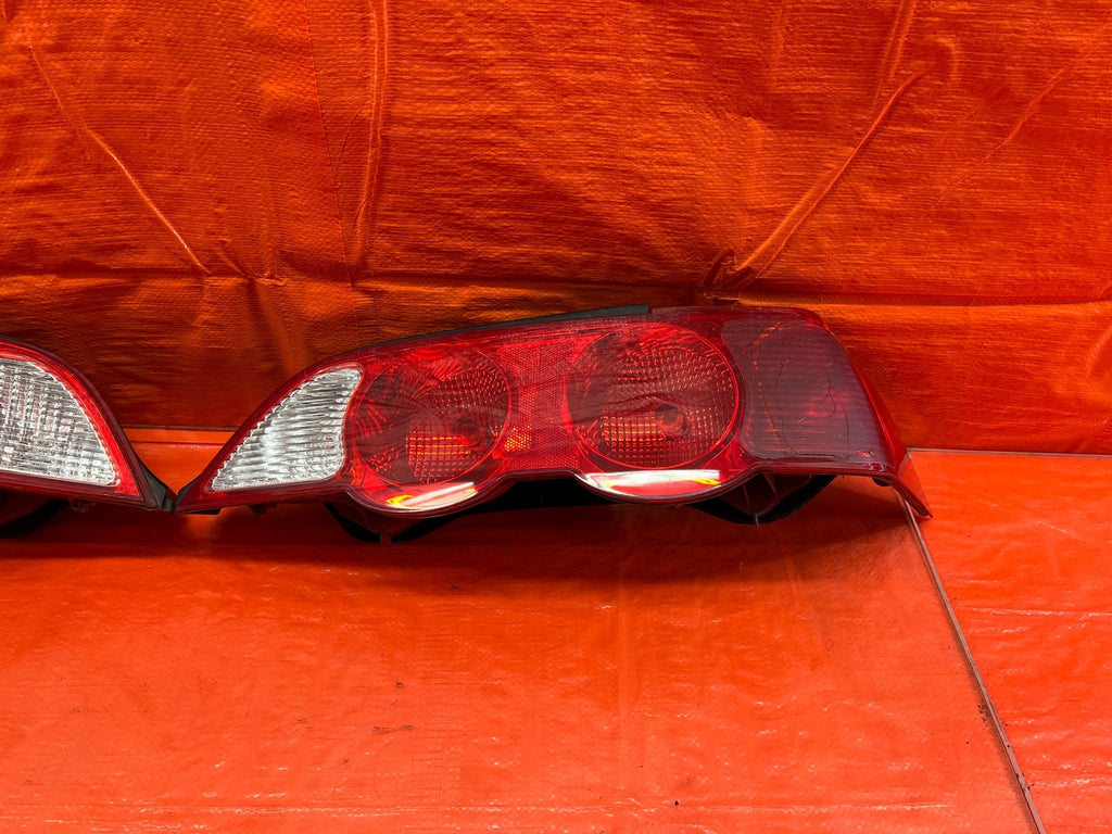 02 04 ACURA RSX   REAR BUMPER COVER LOWER FENDER TRIM LEFT RIGHT   OEM #1794