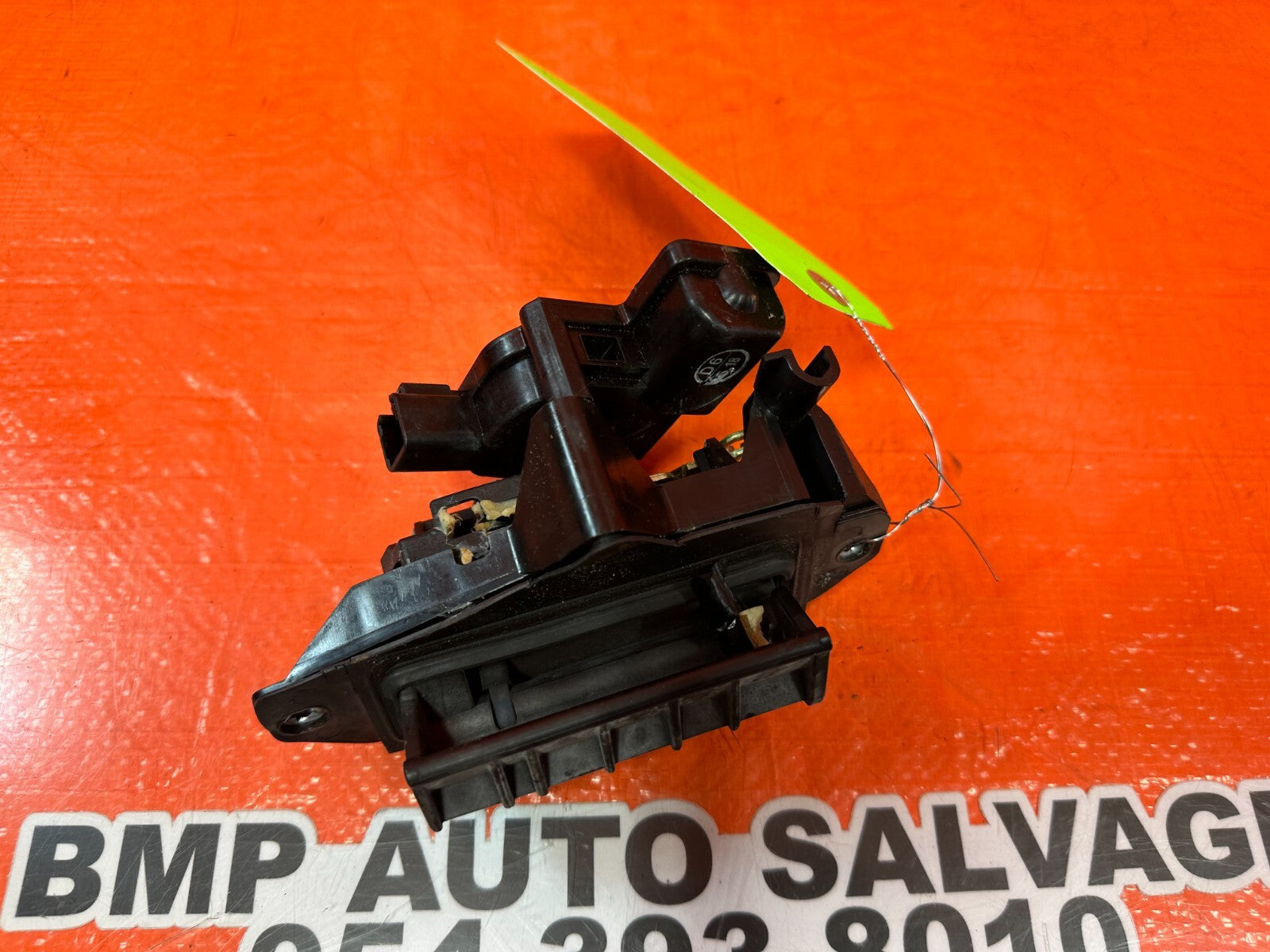 00 05 TOYOTA CELICA   TRUNK RELEASE LOCK LATCH ACTUATOR   OEM FACTORY #2506