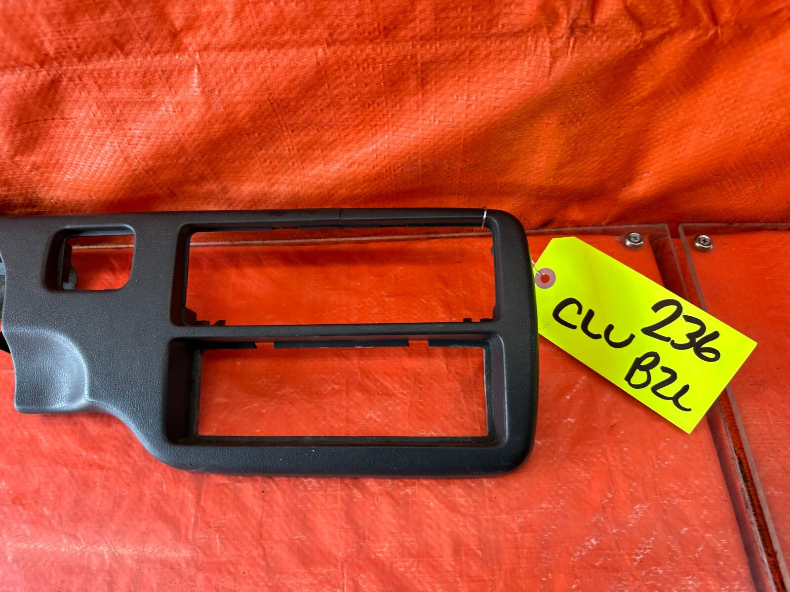 94 95 HONDA CIVIC   CLIMATE CONTROL BEZEL SURROUND TRIM PLASTIC   OEM #2362