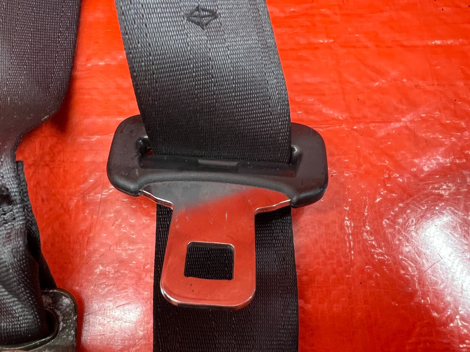 04 08 ACURA TSX   REAR SEAT BELT SET   LEFT & RIGHT SEAT BELTS   BLACK OEM #2098