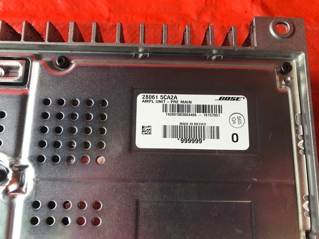 OEM 2017 17 INFINITI Q60 AWD 3.0L TT   BOSE AMPLIFIER AMP PART #   28061 5CA2A2