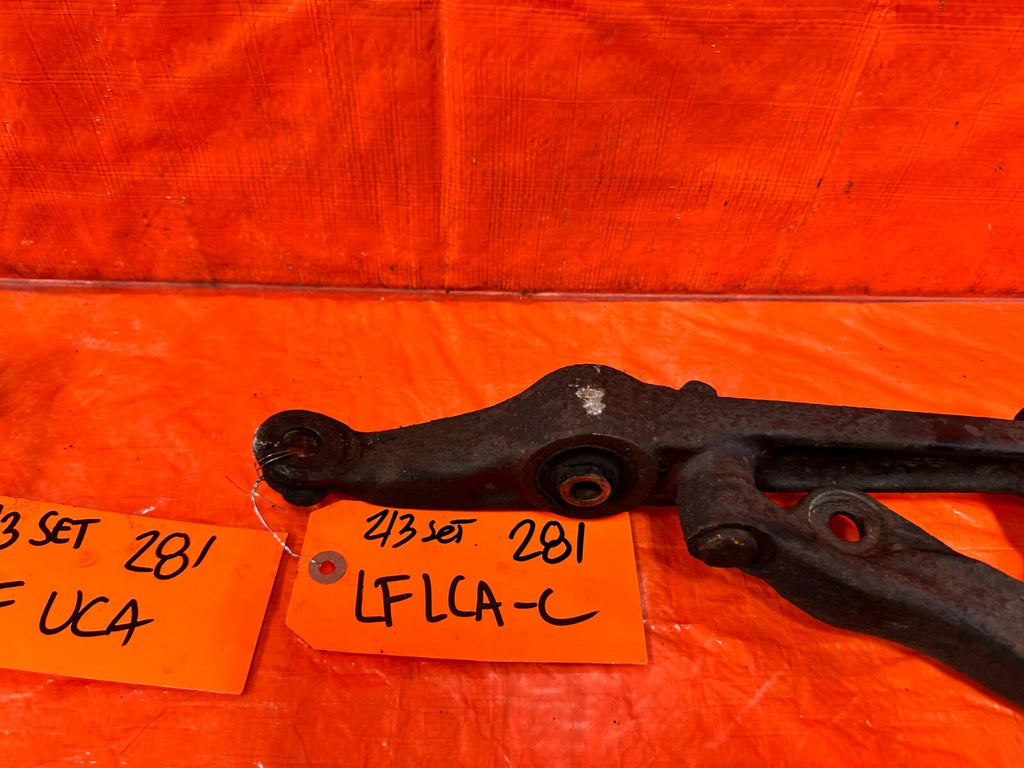 94 01 ACURA INTEGRA DRIVER LEFT FRONT SPINDLE KNUCKLE HUB & LOWER CONTROL ARM 814