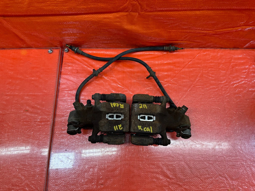 02 06 ACURA RSX BASE & TYPE S   REAR CALIPER SET CALIPERS LEFT & RIGHT OEM #2118