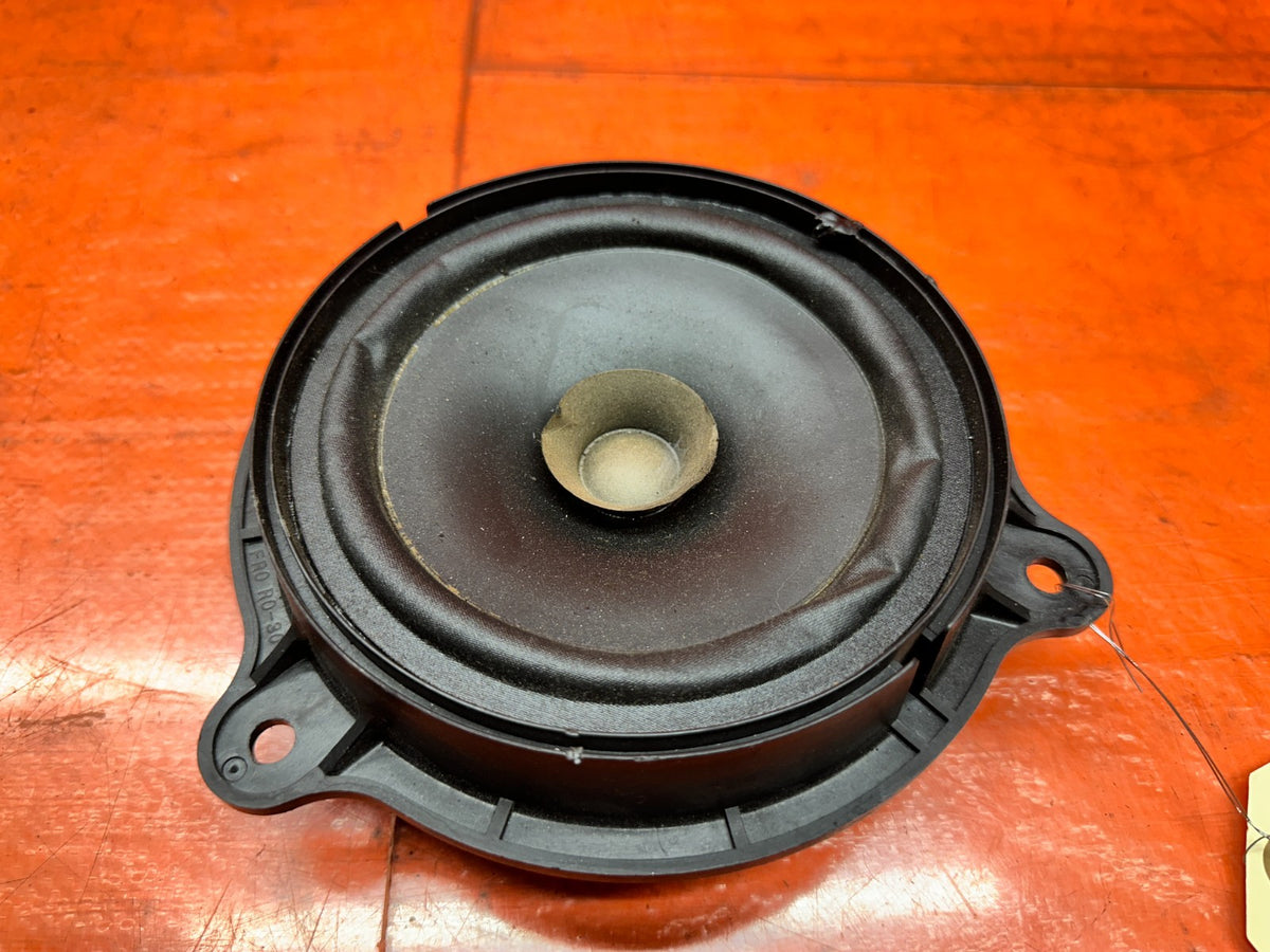 1994-2001 ACURA INTEGRA PASSENGER RIGHT FRONT DOOR AUDIO SPEAKER OEM #3494