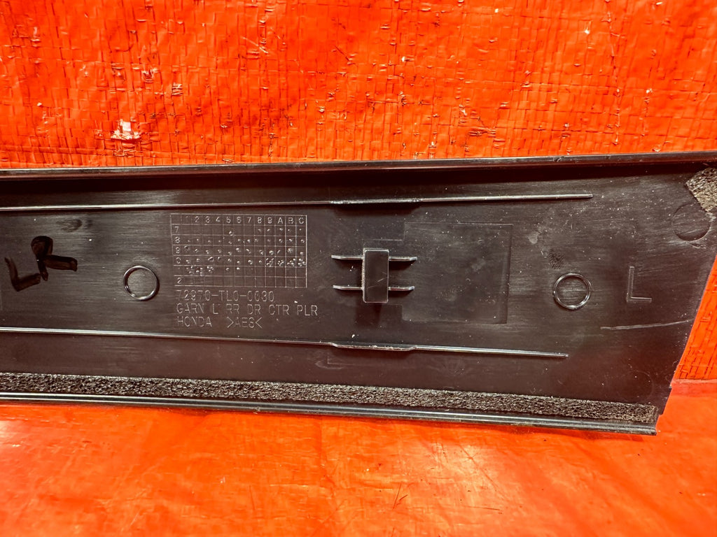 11 14 ACURA TSX   DRIVER LEFT REAR DOOR SASH TRIM MOLDING   OEM #3055