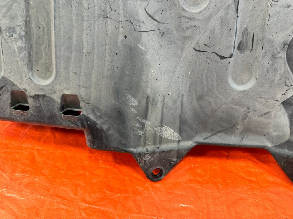 06 11 HONDA CIVIC 2D COUPE   FUEL TANK PLASTIC SPLASH SHIELD COVER   OEM #2865