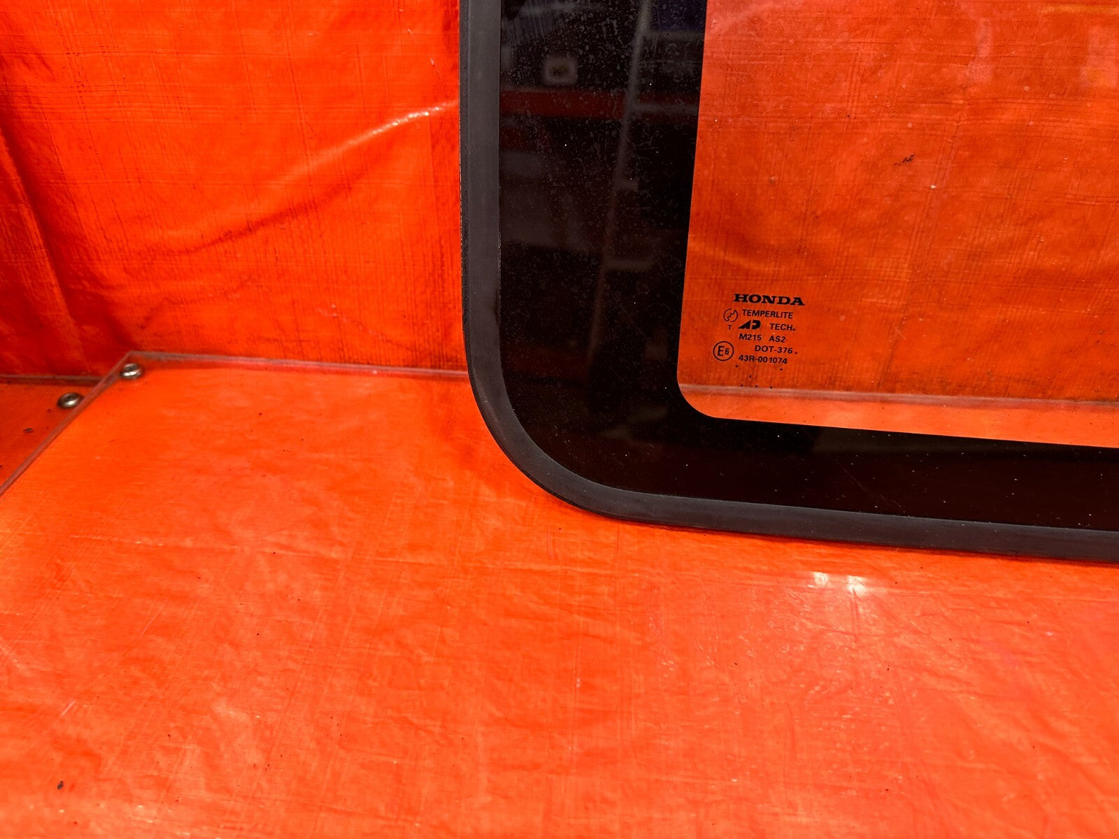 96 00 HONDA CIVIC EM1 SI & EX COUPE   SUNROOF MOONROOF SLIDING ROOF   OEM #284 111
