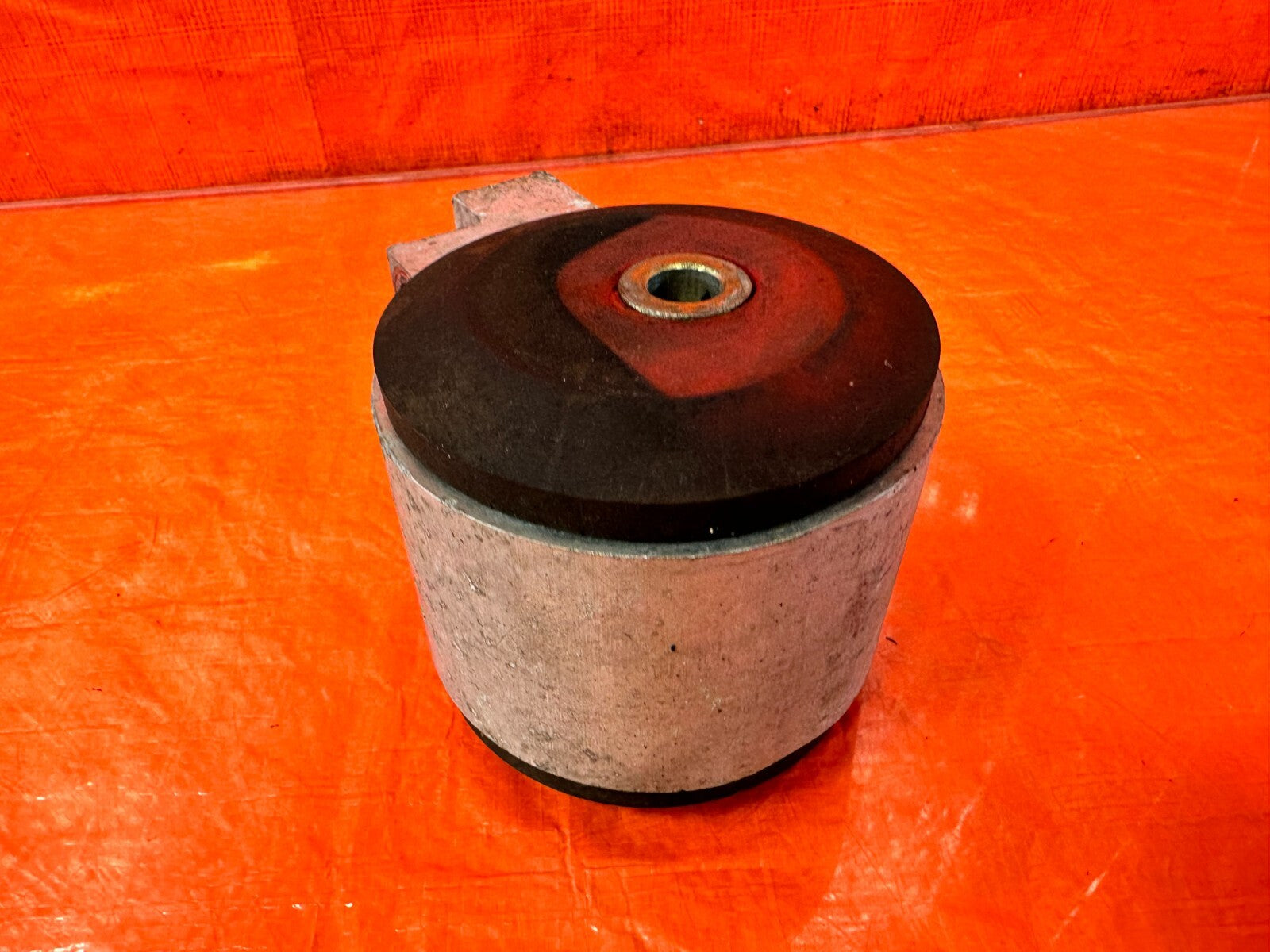 94 01 ACURA INTEGRA   DRIVER LEFT   ENGINE MOTOR MOUNT   POLYURETHANE INSERT 2745