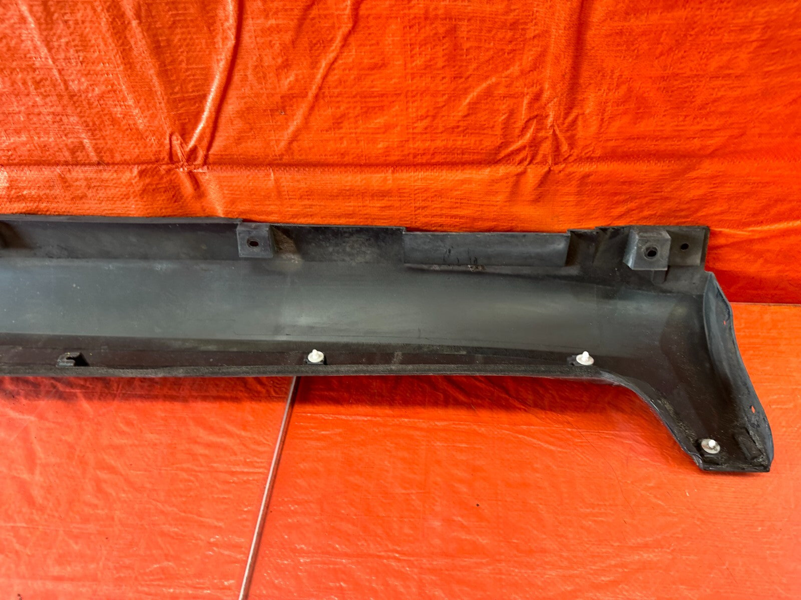 07 13 INFINITI G35 G37 SEDAN   SIDE SKIRT ROCKER MOLDING TRIM LEFT SIDE OEM #23811