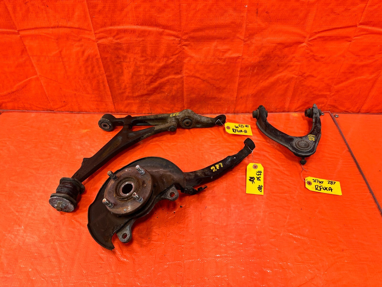 96 00 HONDA CIVIC DX CX LX HX PASSENGER RIGHT FRONT SPINDLE KNUCKLE HUB OEM #2870