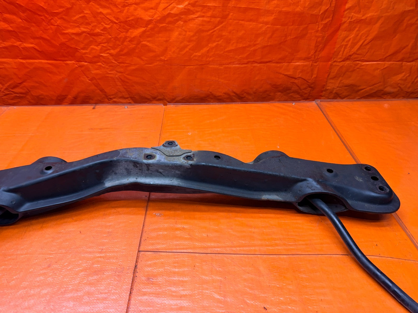 97 01 HONDA PRELUDE 2.2L FRONT ENGINE CROSSMEMBER SUBFRAME FRONT PORTION #33615