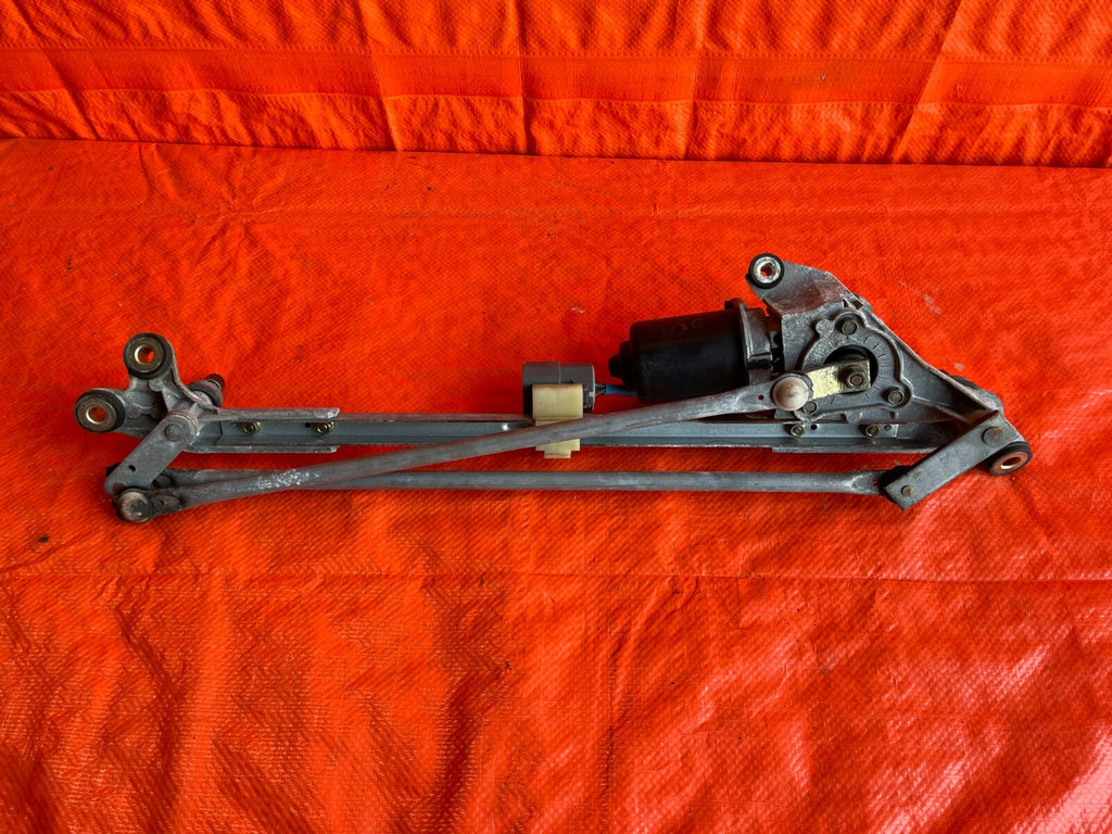 94   01 ACURA INTEGRA 2 & 4 DOOR FRONT WINDSHIELD WIPER MOTOR WITH LINKAGE #626