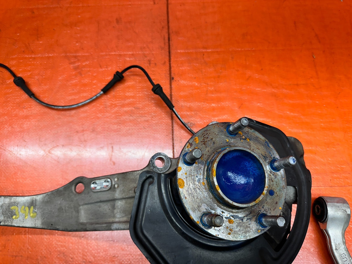 03-08 NISSAN 350Z RIGHT FRONT SPINDLE KNUCKLE HUB CONTROL ARMS OEM #34611