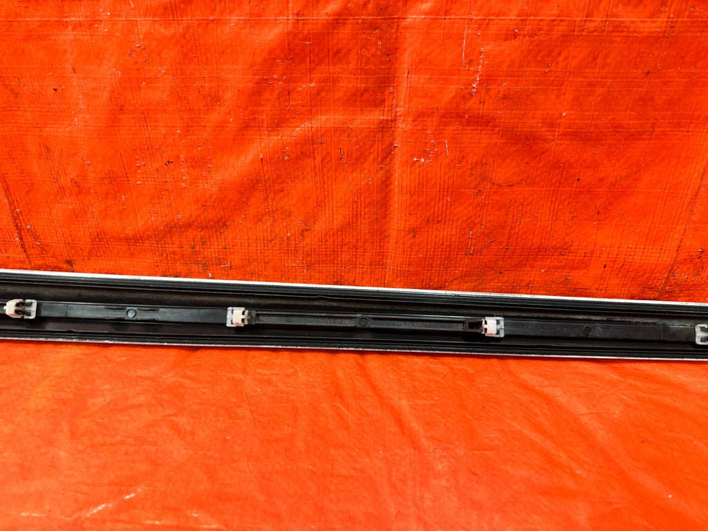 06-11 HONDA CIVIC SI 4D SEDAN - DOOR MOLDING IMPACT STRIP RIGHT FRONT OEM #3008