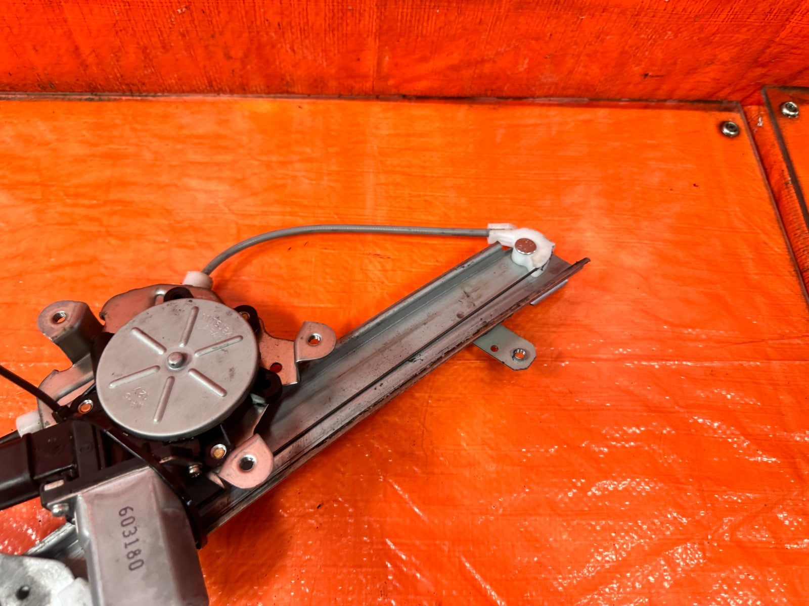 03 05 LANCER EVOLUTION EVO VIII IX 8 9   LEFT FRONT WINDOW REGULATOR   OEM EV85