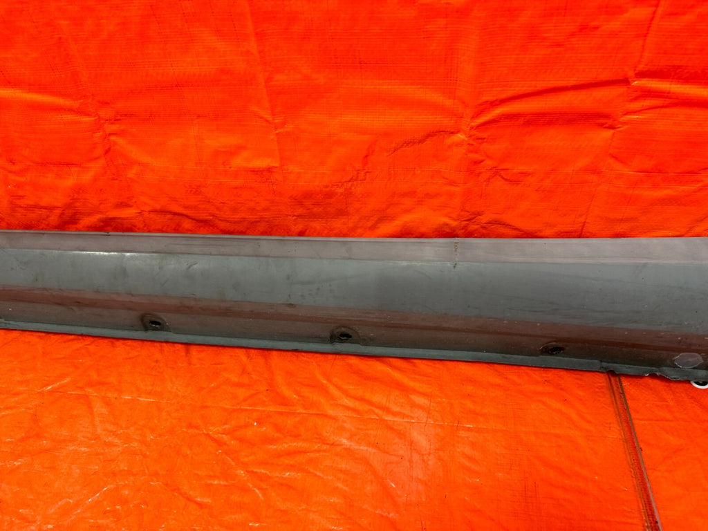 00 05 TOYOTA CELICA   SIDE SKIRT ROCKER MOLDING TRIM LEFT SIDE NON TRD   OEM 2508