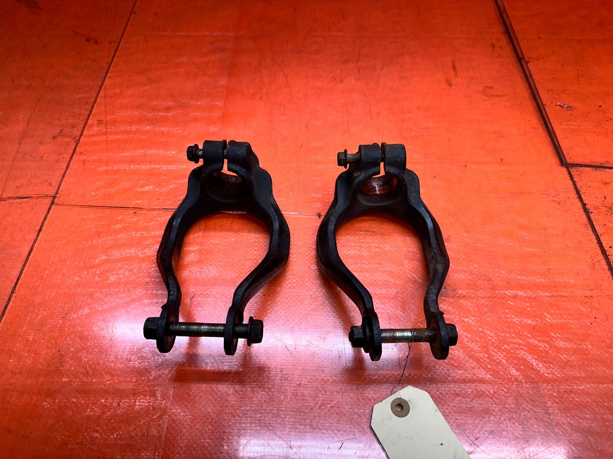 14-15 INFINITI Q50 3.7L AWD FRONT SUSPENSION SHOCK STRUT LOWER FORKS BRACKETS #35