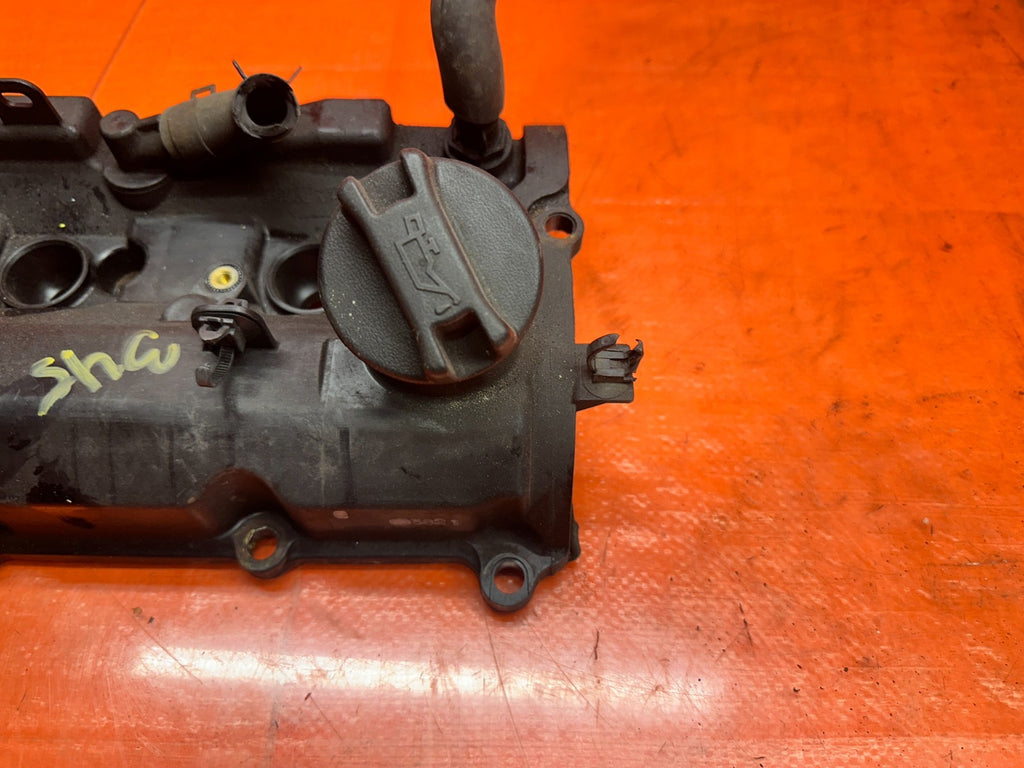 14-15 INFINITI Q50 3.7L AWD VQ37VHR PASSENGER RIGHT ENGINE VALVE COVER OIL FILLE4